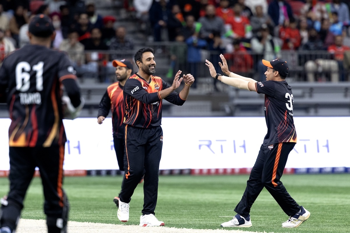 Canada Super 60 Match 13 — Toronto Sixers vs Mississauga Masters — photo 1